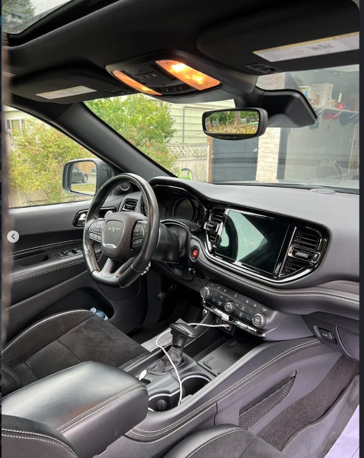 Durango interior dashboard detail