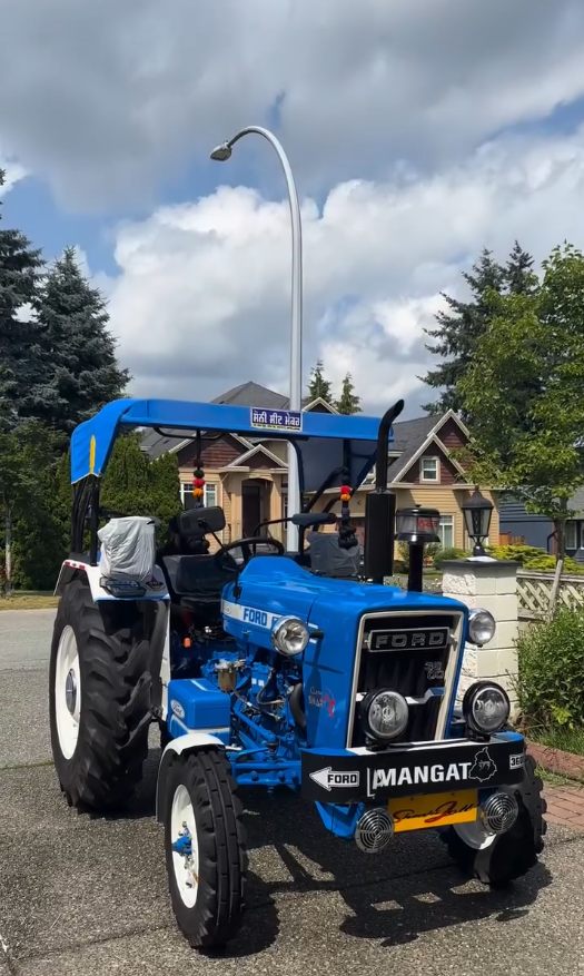 Special vehicle tractor detail