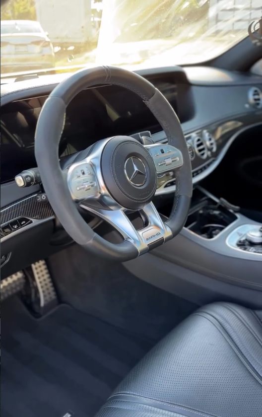 Front cabin Mercedes detail